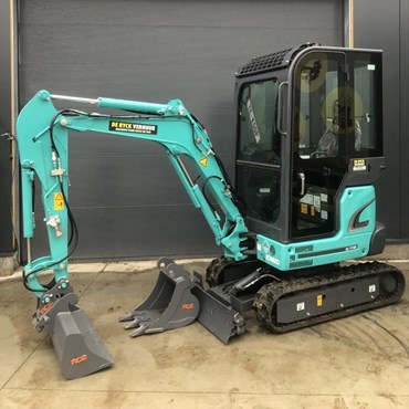 KOBELCO SK17SR NIEUW